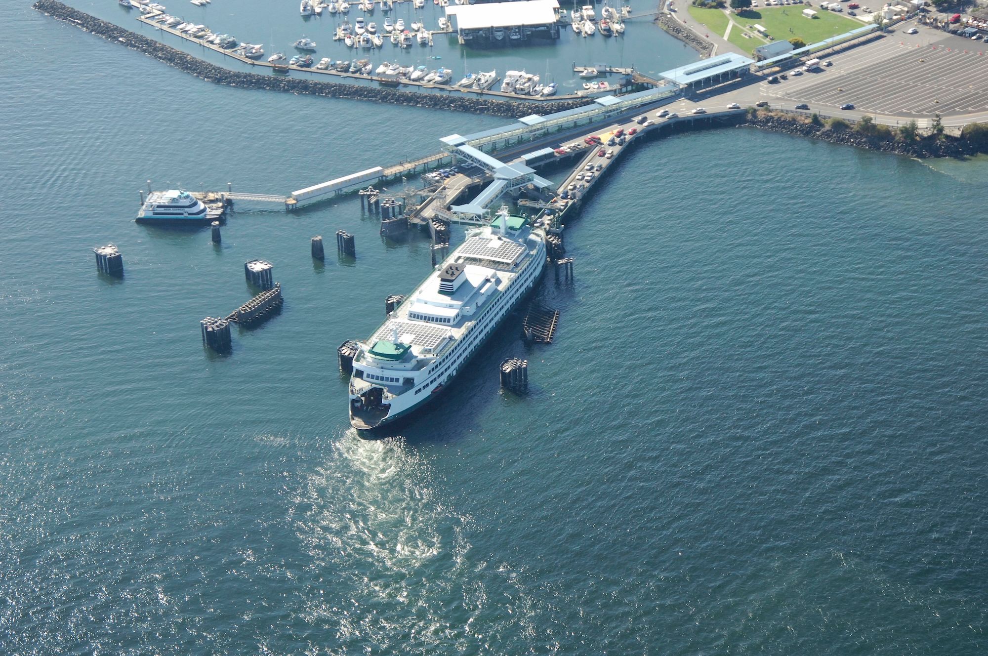 Propeller wash model development and Kingston Ferry Terminal study