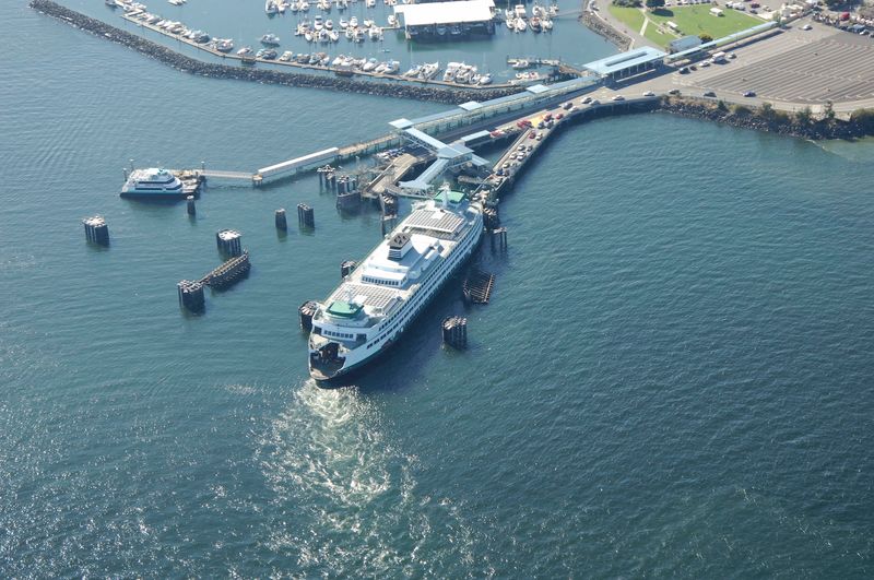 Propeller wash model development and Kingston Ferry Terminal study